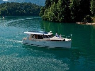 Greenline 33