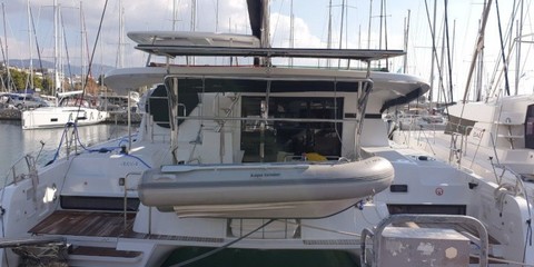 Lagoon 42