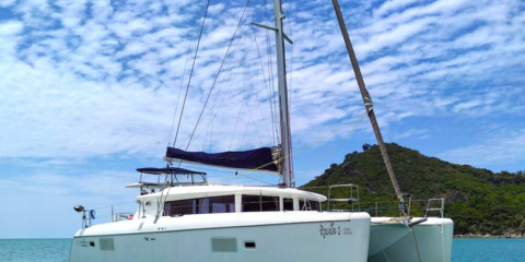 Lagoon 421