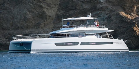 Fountaine Pajot Power 67