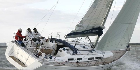Dufour 425