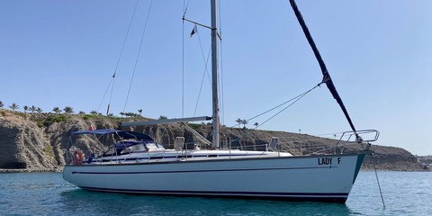 Bavaria 44