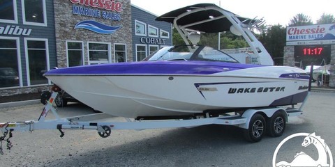 Malibu Wakesetter 23 LSV