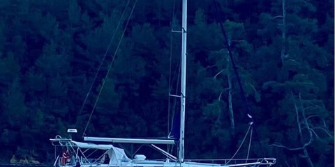 Bavaria 44