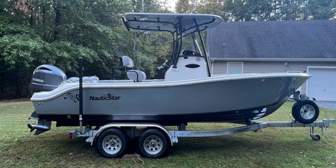 Nauticstar 2302 legacy