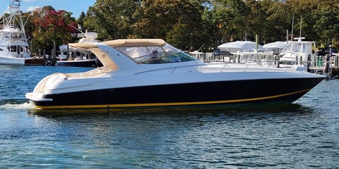 Riviera 70 Enclosed