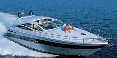 Pershing 62