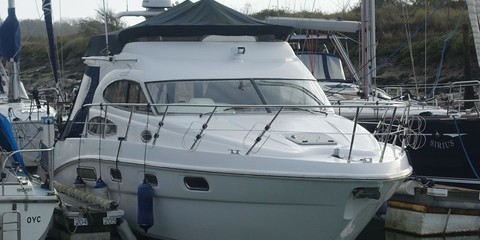 Sealine F37