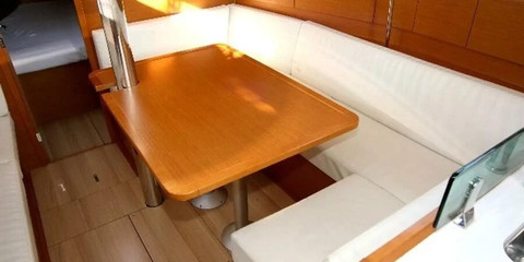 Jeanneau Sun Odyssey 389