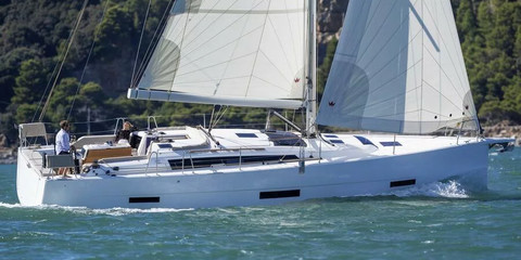 Dufour 430 Grand Large