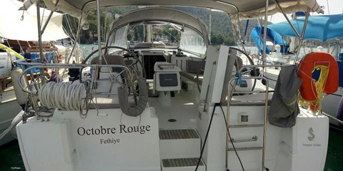 Beneteau 43