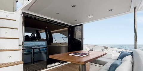 Azimut 55