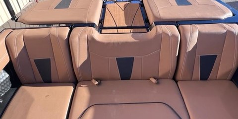 Malibu Wakesetter 23 LSV