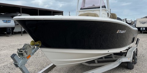 Nauticstar 2302 legacy