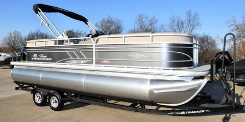 Sun Tracker Party Barge 22 XP3