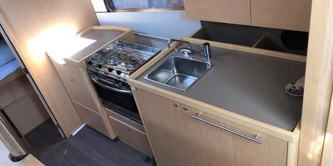 Beneteau Oceanis 38.1