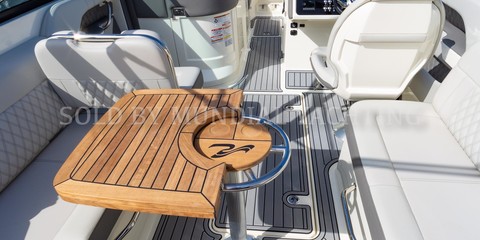 Sea Ray 250 SLX