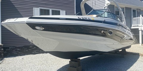 Crownline E 275