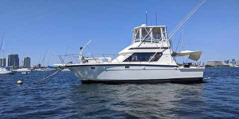 Hatteras 77 Convertible