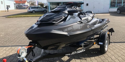 Sea-Doo RXT-X 300
