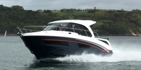 Beneteau Antares 9 OB