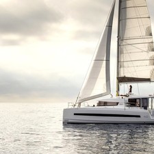 Bali catamarans 4.0 lounge