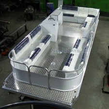 Катер понтонный Турист 720 для рыбалки и отдыха