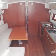 Beneteau Oceanis 38.1