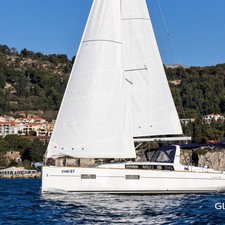 Beneteau Oceanis 38