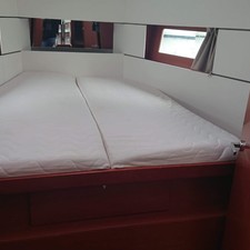 Beneteau Oceanis 38.1