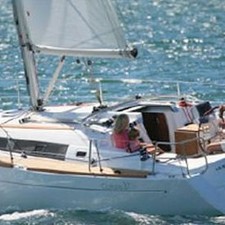 Beneteau Oceanis 37