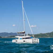 Lagoon 42