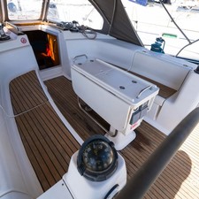 Bavaria 44