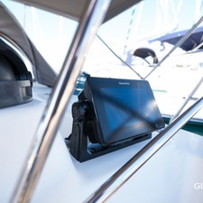 Bavaria 44