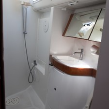 Beneteau Oceanis 40