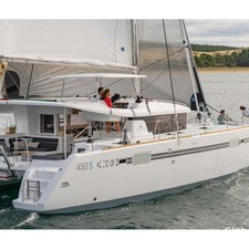 Lagoon 450 SporTop