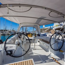 Beneteau Oceanis 38.1
