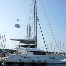 Lagoon 52