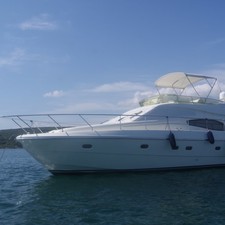 Ferretti 460