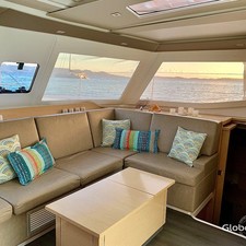 Fountaine Pajot Helia 44