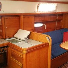 Bavaria 37 Cruiser