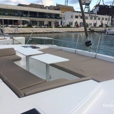 Bali catamarans 4.0 lounge