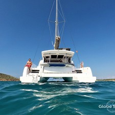 Bali catamarans 4.0 lounge