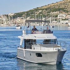 Beneteau Swift Trawler 30