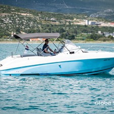 Beneteau Flyer 750 Sun Deck