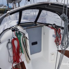 Oceanis 311 DL