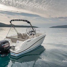 Quicksilver Activ 555 Open