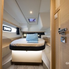 Fountaine Pajot Lucia 40