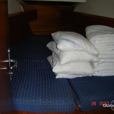 Jeanneau Sun Odyssey 37