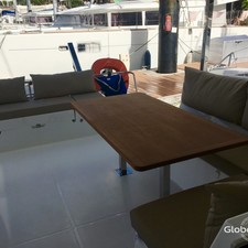 Fountaine Pajot Lucia 40